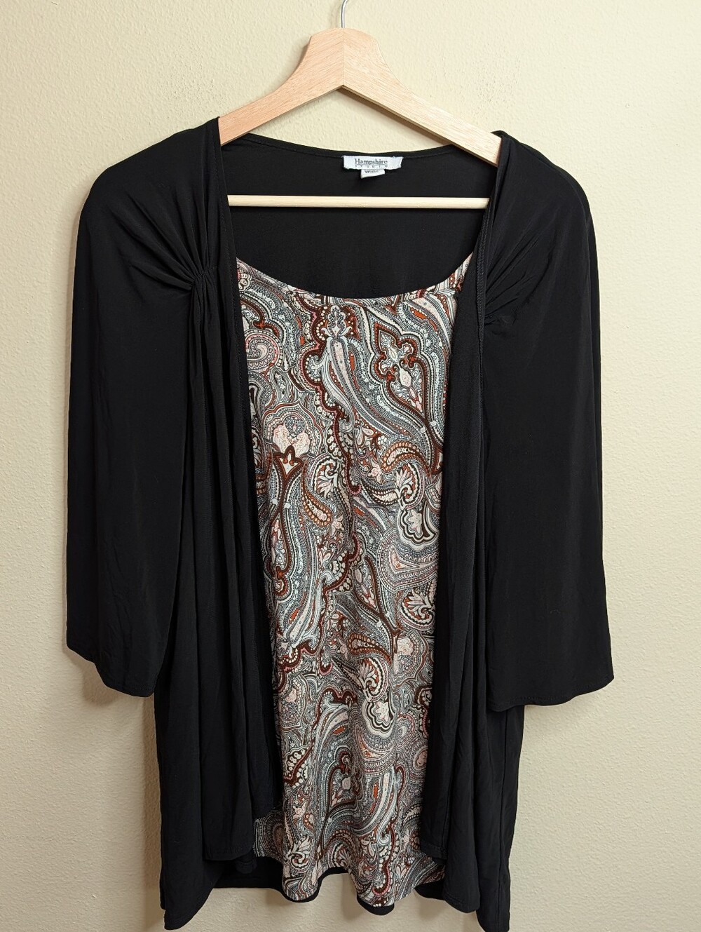 Hampshire Studio Woman 2-in-1 Top 1X Black Cardigan with Paisley Tank